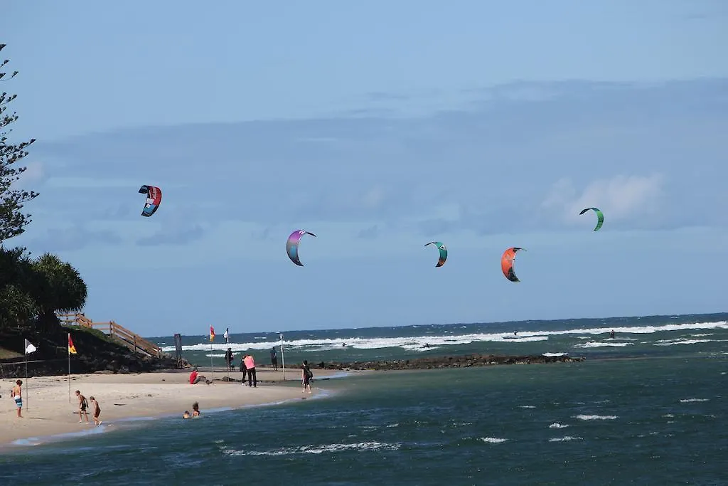 Caloundra Suncourt Motel 3*,  Australia
