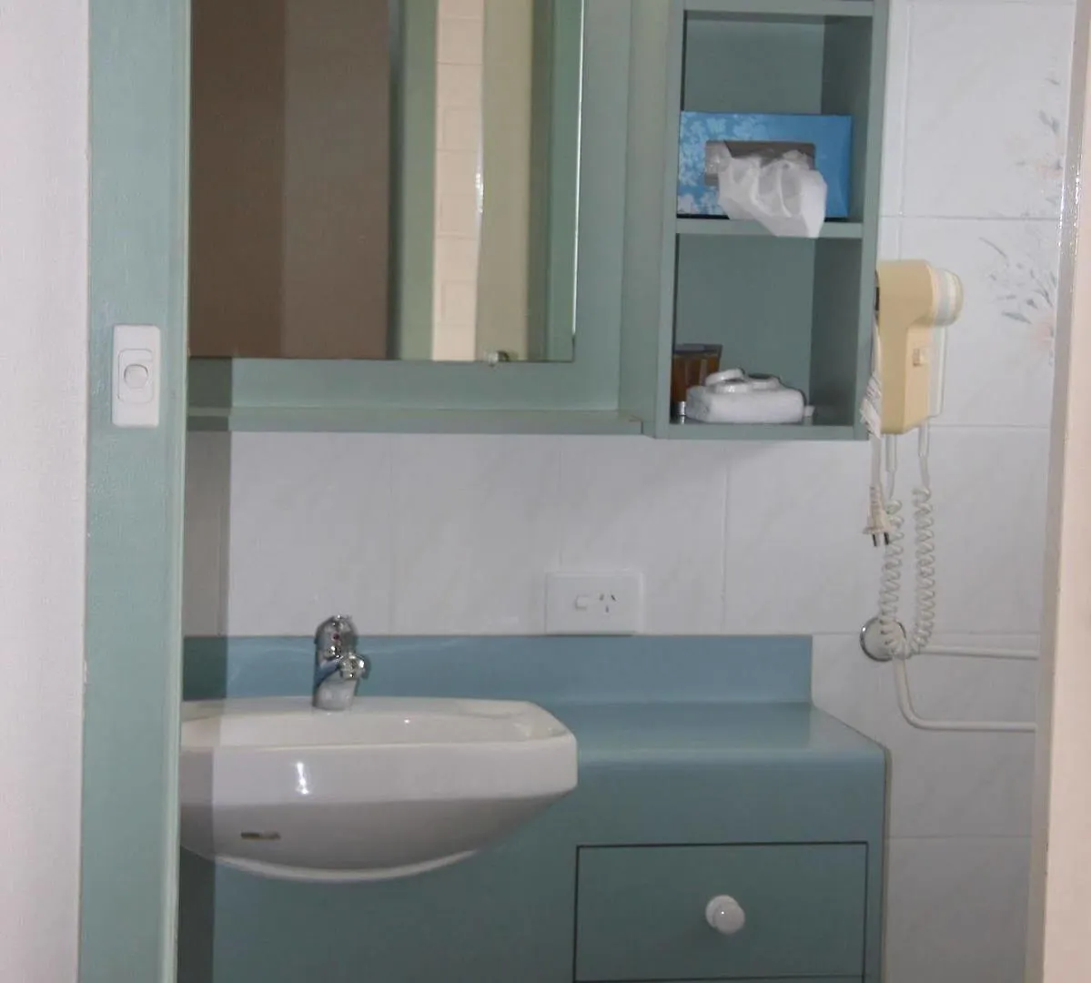 Caloundra Suncourt Motel 3*,