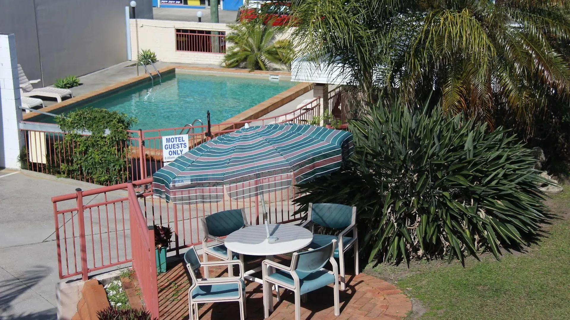 Caloundra Suncourt Motel