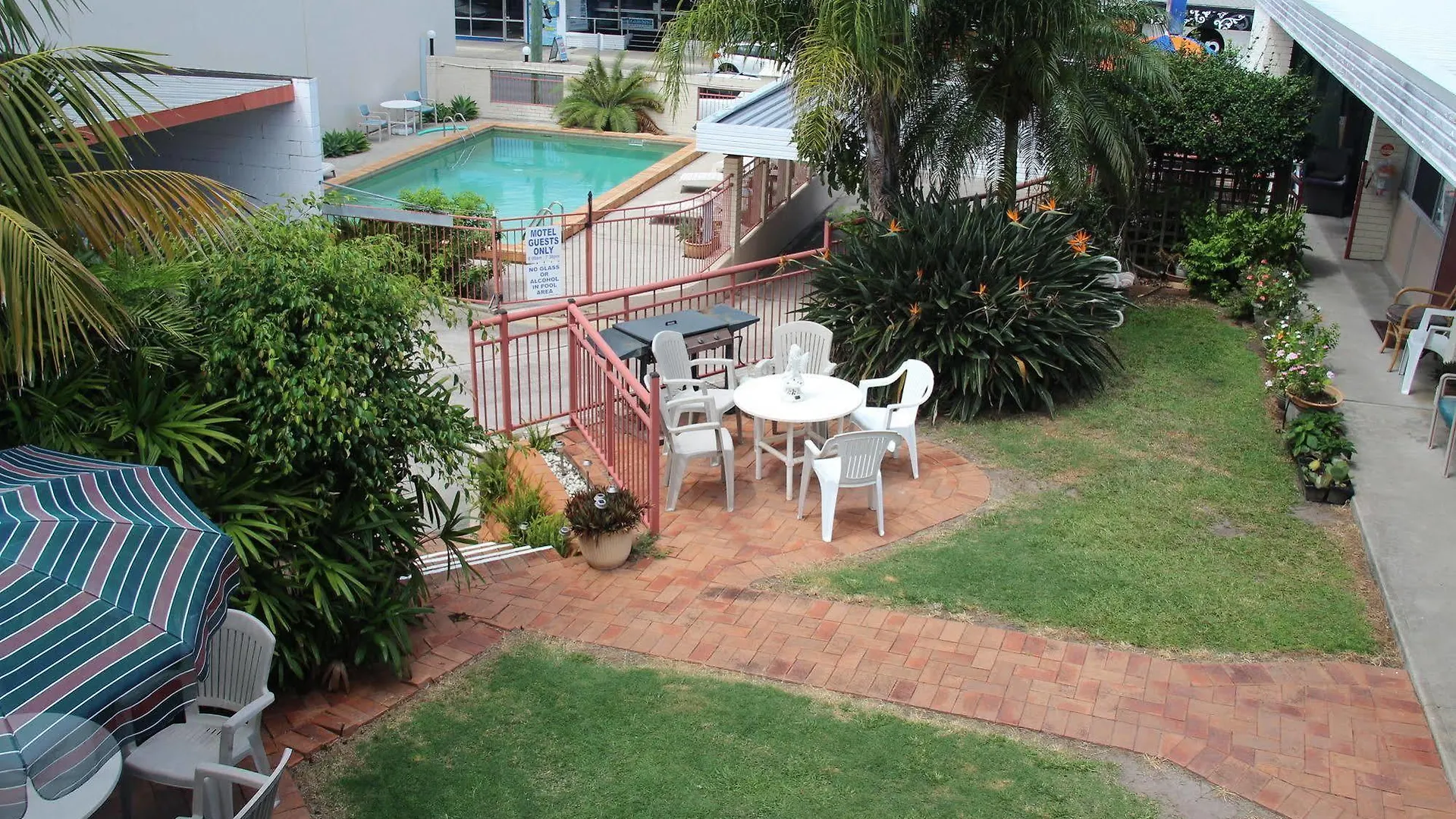 Caloundra Suncourt Motel Australia